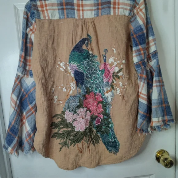 Aratta Silent Journey Embroidered Peacock Tunic Size M - Picture 10 of 10